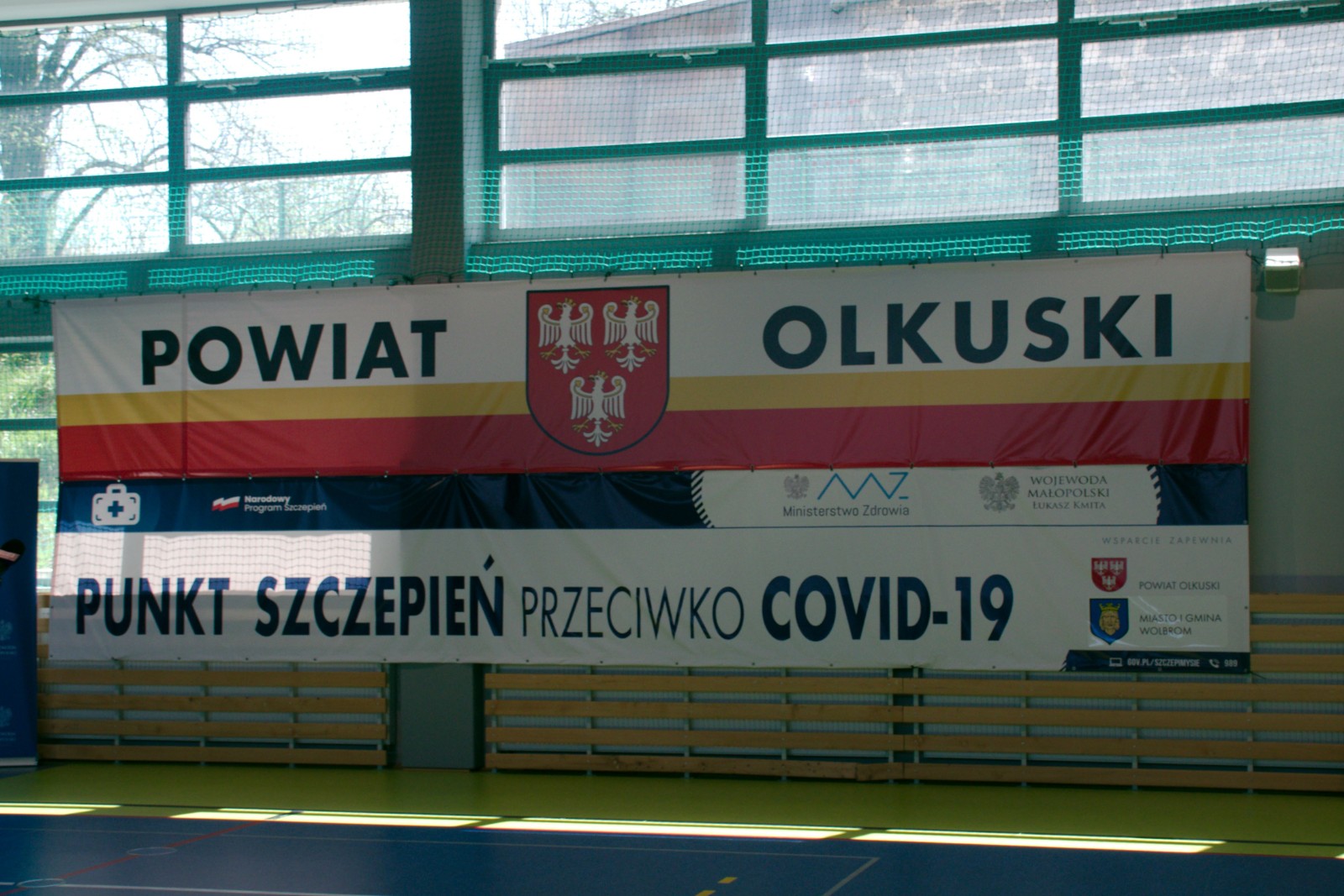 Banner informacyjny Powiat Olkuski i Punkt Szczepień Powszechnych w Wolbromiu.